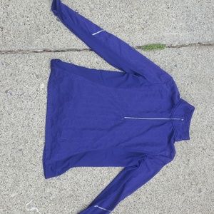 Long sleeve quarter zip